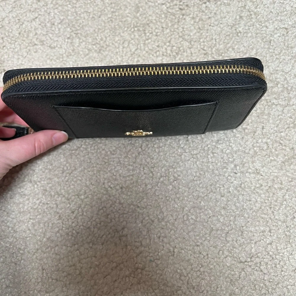 Coach Black Leather Accordion Wallet